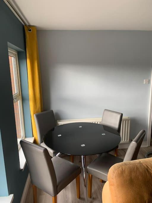The Court Apartment Belfast Exterior photo
